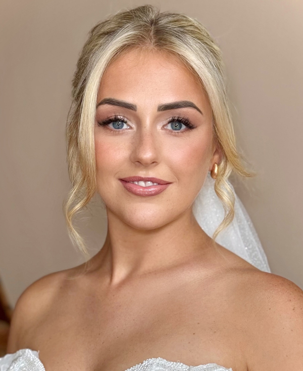 Bridal Makeup Artist