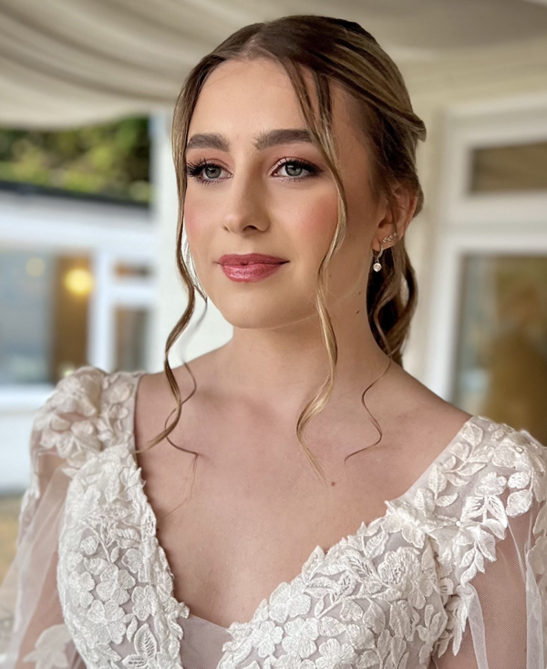 Bridal Makeup Artist